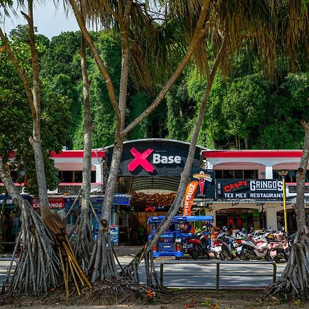 Base Party Hostel Ao Nang Exterior photo